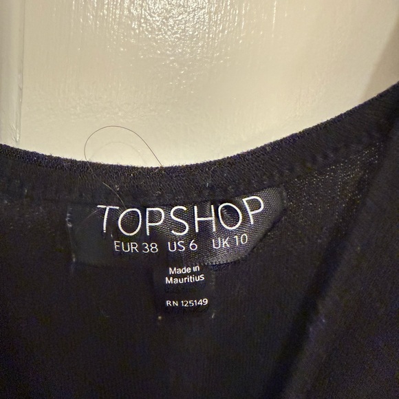 Topshop off the shoulder top - Picture 3 of 3